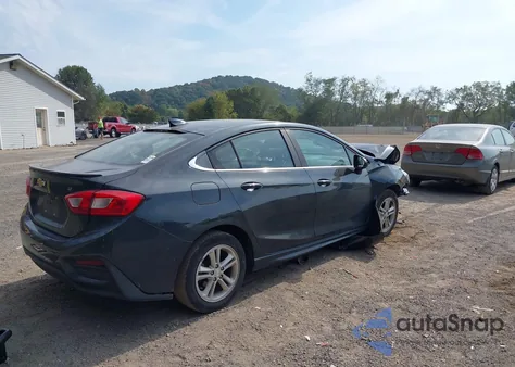 2018 Chevrolet Cruze Lt Auto z USA, uszkodzony, nr VIN 1G1BE5SM7J7197502